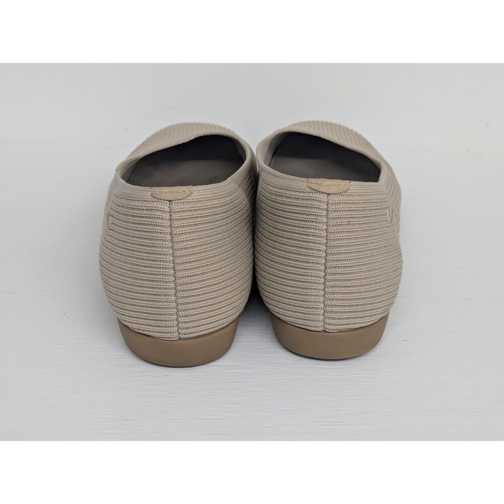 Vivaia Margot Walker Lightweight Square Toe V-Cut Flats-Golden Almond Sz 11 - Picture 5 of 10